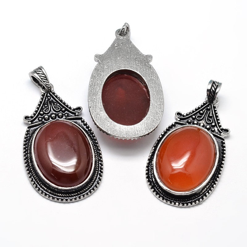 Natural Red Agate Gemstone Pendant Necklace – Embrace Serenity & Style