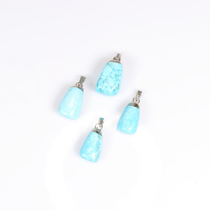 Handcrafted Synthetic Turquoise Howlite Gemstone Pendant Necklace